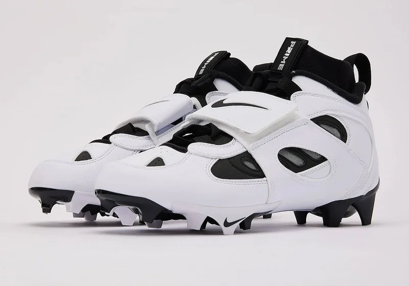 Nike Air Diamond Turf 2 “White/Black” Drops October 9th